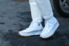 Weiße Schuhe von Converse