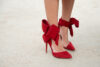 Rote Sandaletten aus Wildleder