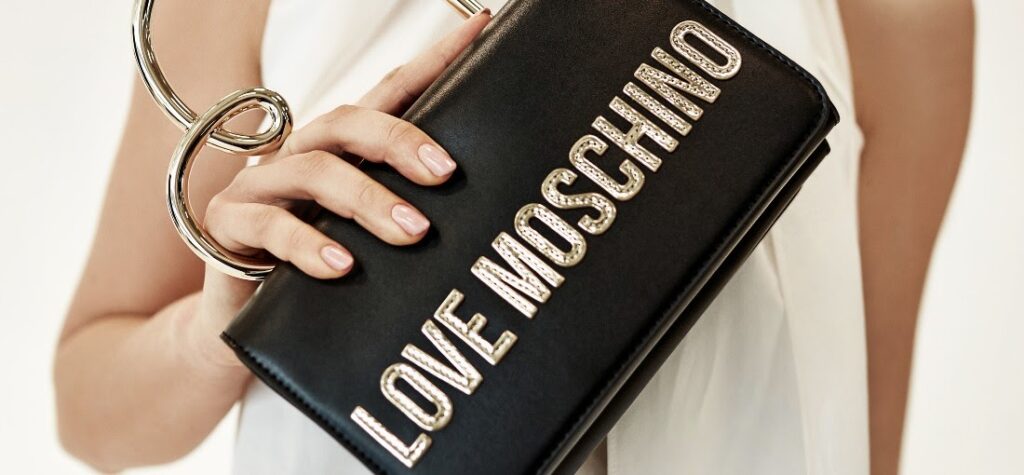 Schwarze Handtasche von Love Moschino