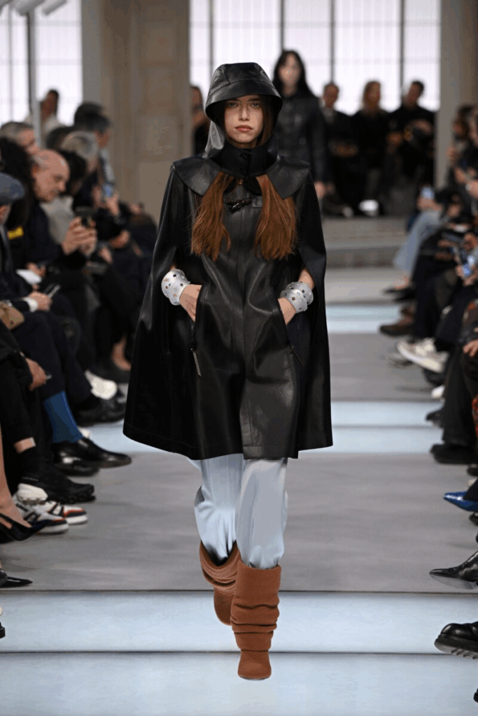 Modische Schuhe Herbst-Winter 2025/2026: mit Rüschen