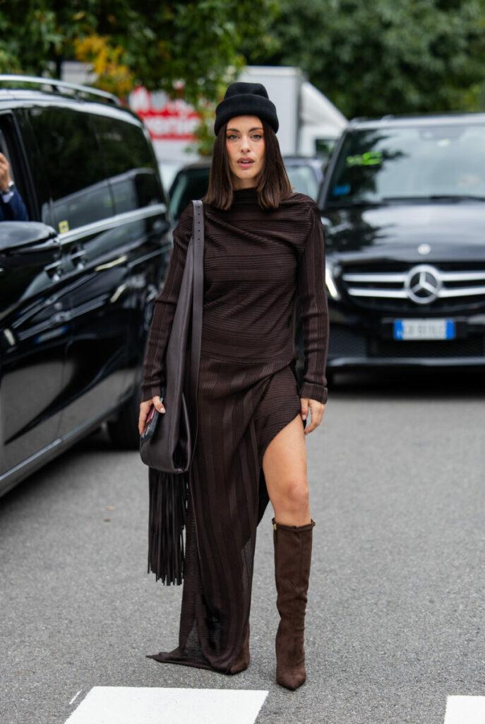 Wildlederstiefel zu Kleidern